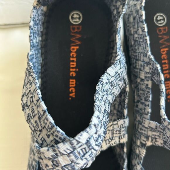 bernie mev. Lulia Newsprint Black White Woven Shoes wedge size 41 - Picture 11 of 11